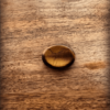 Worry stone Tijgeroog Soms heb je gewoon iets kleins nodig dat je een beetje steun geeft. Deze worry stone van tijgeroog ligt prettig in de hand en kan helpen om even te ontspannen. Dankzij de gladde vorm en warme uitstraling straalt de steen rust en kracht uit. Een klein, maar waardevol cadeautje – voor jezelf of voor iemand die wel wat extra steun kan gebruiken.