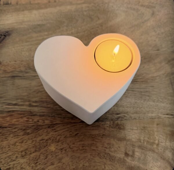 Hartvormige waxinelichthouder Hartvormige waxinelichthouder