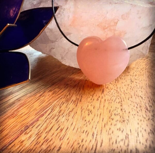 Rozenkwarts edelsteen hanger hart 2 Rozenkwarts edelsteen hanger hart